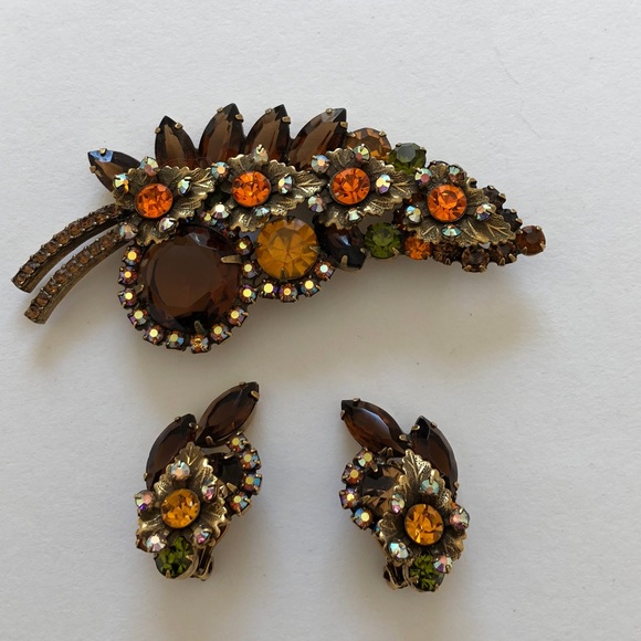 Juliana Rhinestone Brooch & Earrings, Floral Leaf Design, Fall Colors, Vintage - Picture 5 of 13